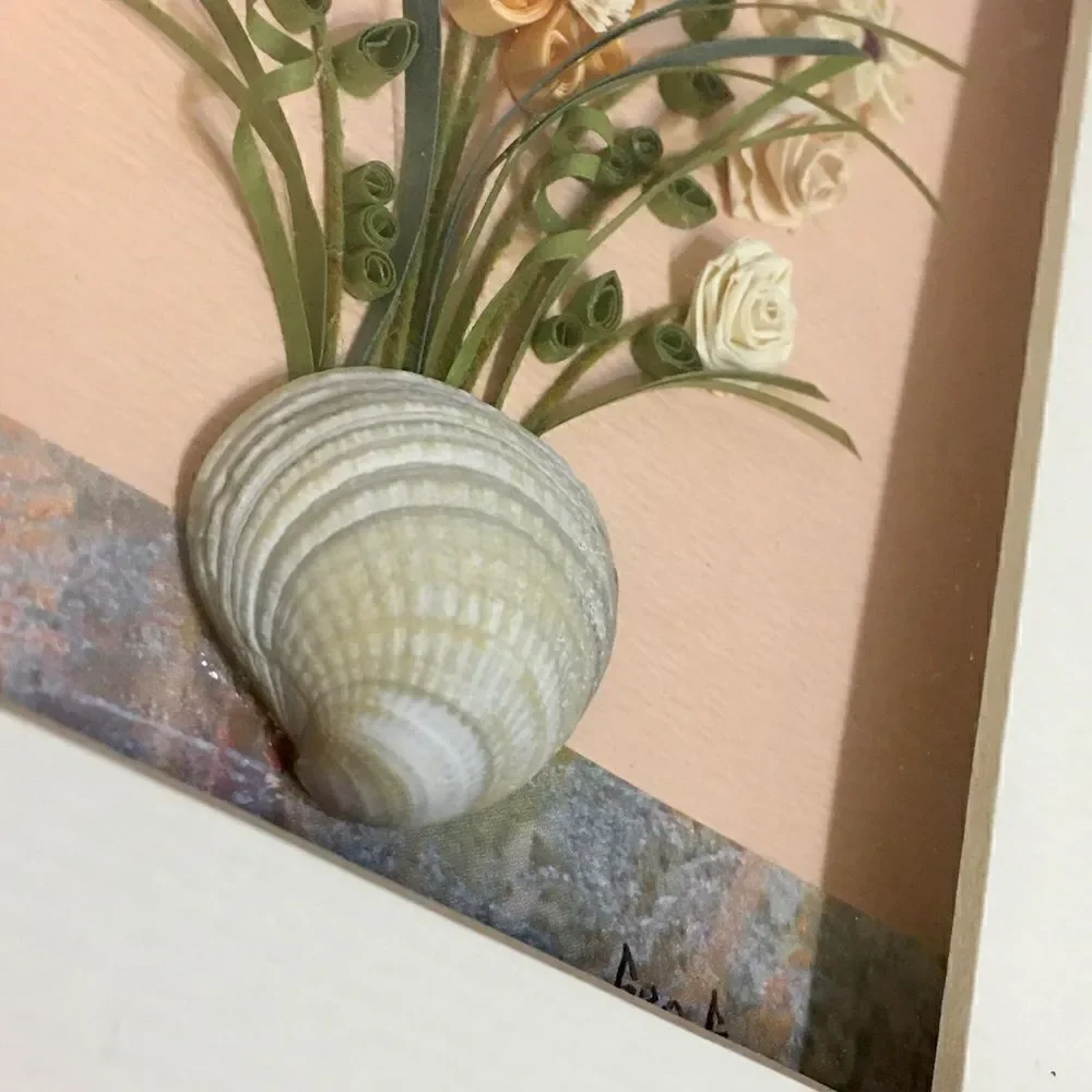 Quill Art Set Artist Signed Floral Shell Motif in Shadow Box - Picture 13 of 16